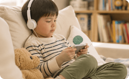 子どもに画面なしで物語を聴かせたい